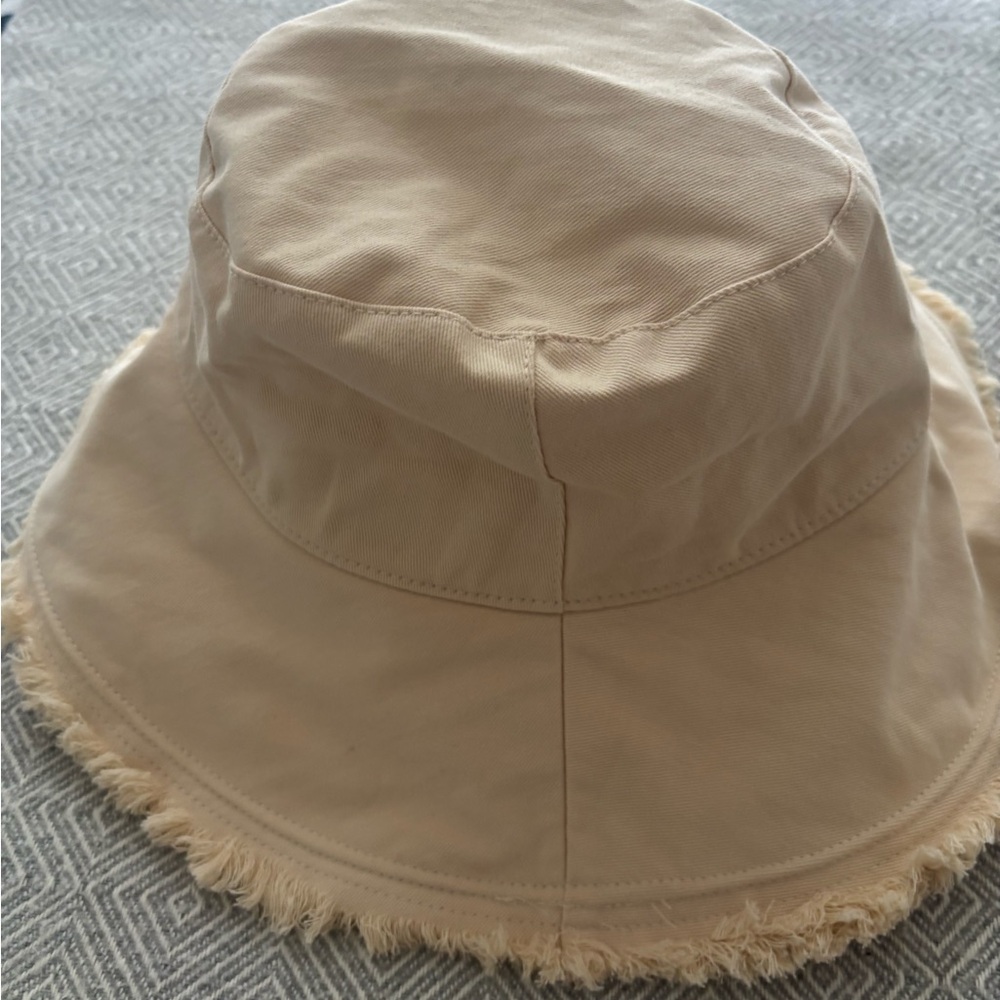 Chic Bucket Hat with Frayed Edge